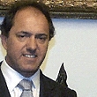 Scioli hereda liderazgo peronista tras jugarse capital político con Kirchner