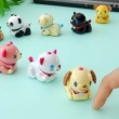 El último mini robot mascota japonés, capaz de dar pasos inteligentes