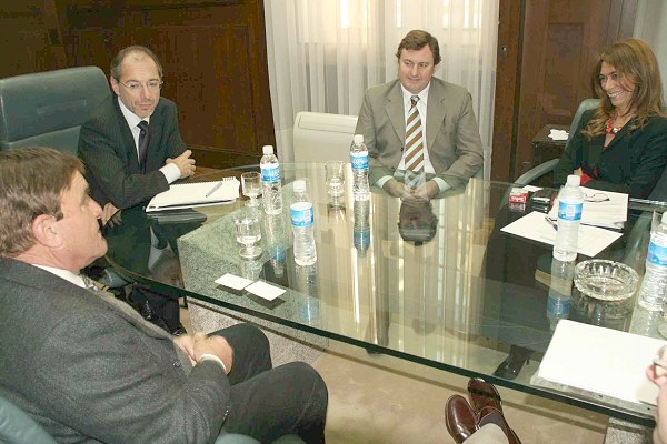 Una empresa de tractores cordobesa busca radicarse en la provincia de Buenos Aires