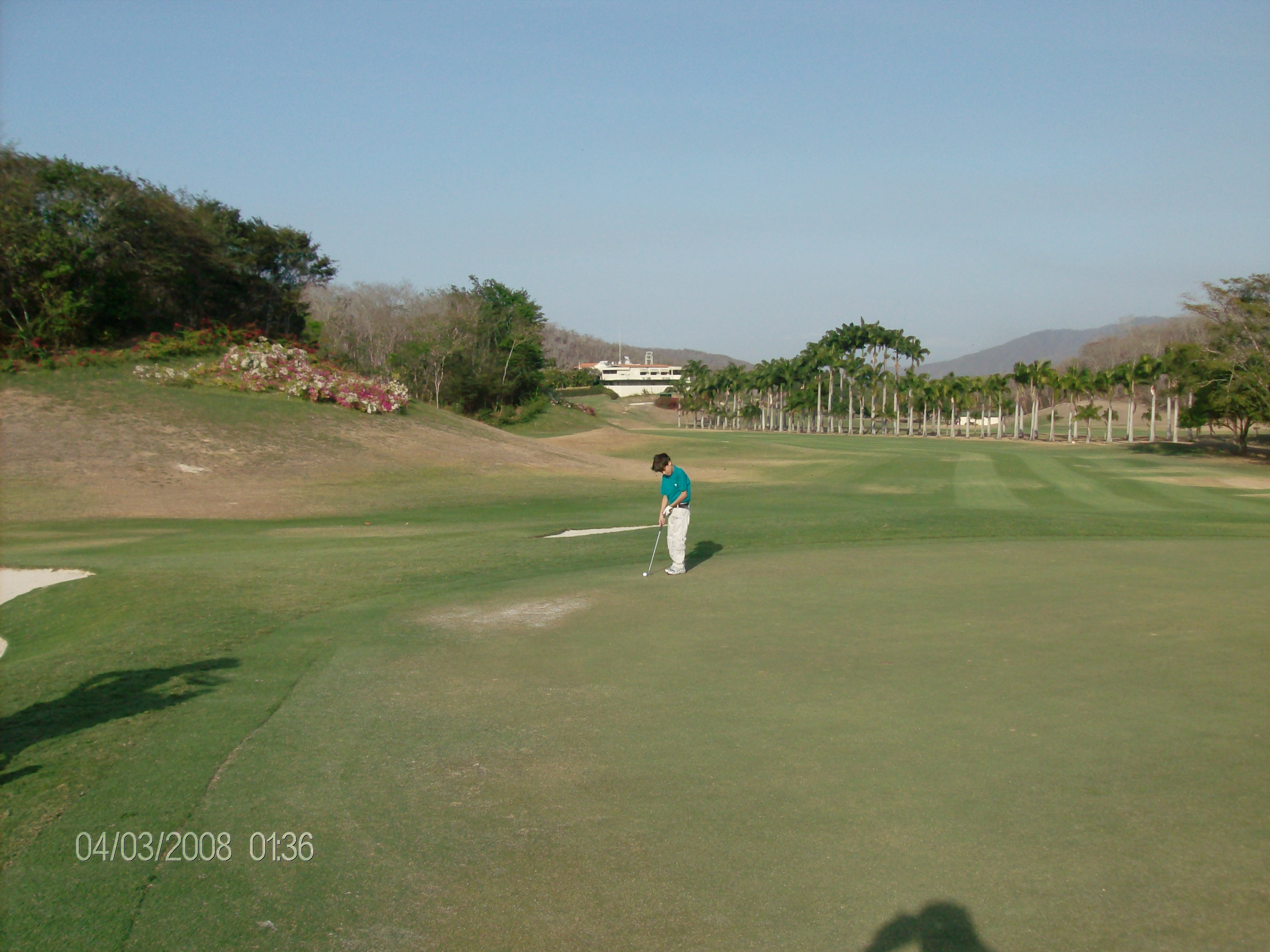 No hace falta jugar al golf, para caminar