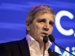 Octubre dej supervit, pero el equilibrio fiscal sigue bajo presin