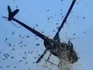 Lluvia de dlares desde un helicptero en Detroit: El ltimo legado de un hombre generoso