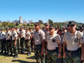 Provincia: Presentaron a los primeros egresados de la Polica Rural
