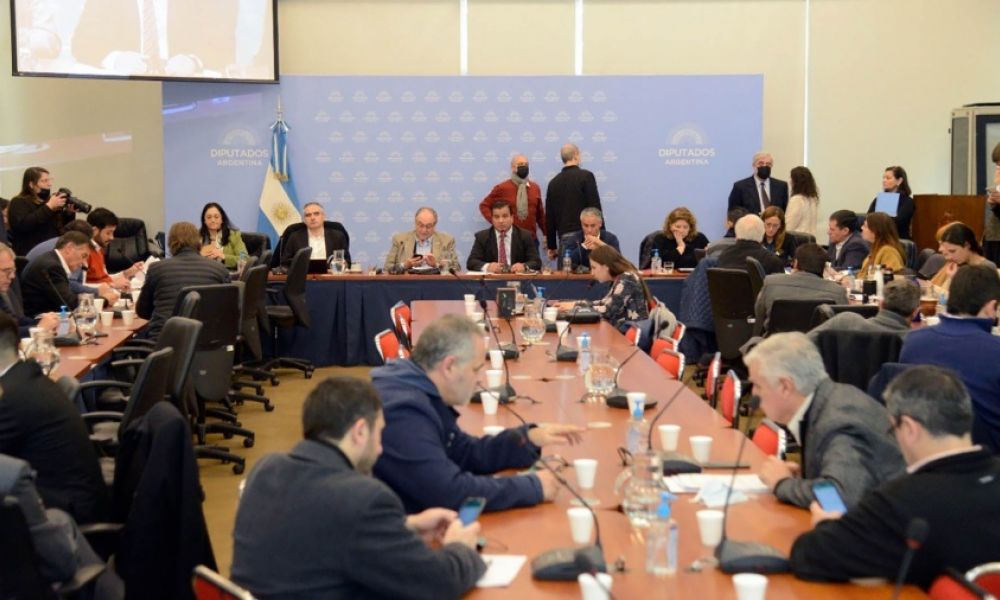 Proyecto que otorga beneficios a la industria automotriz