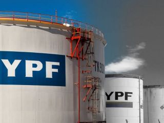YPF producirá combustible sustentable para aviones y ya tiene comprador para su exportación