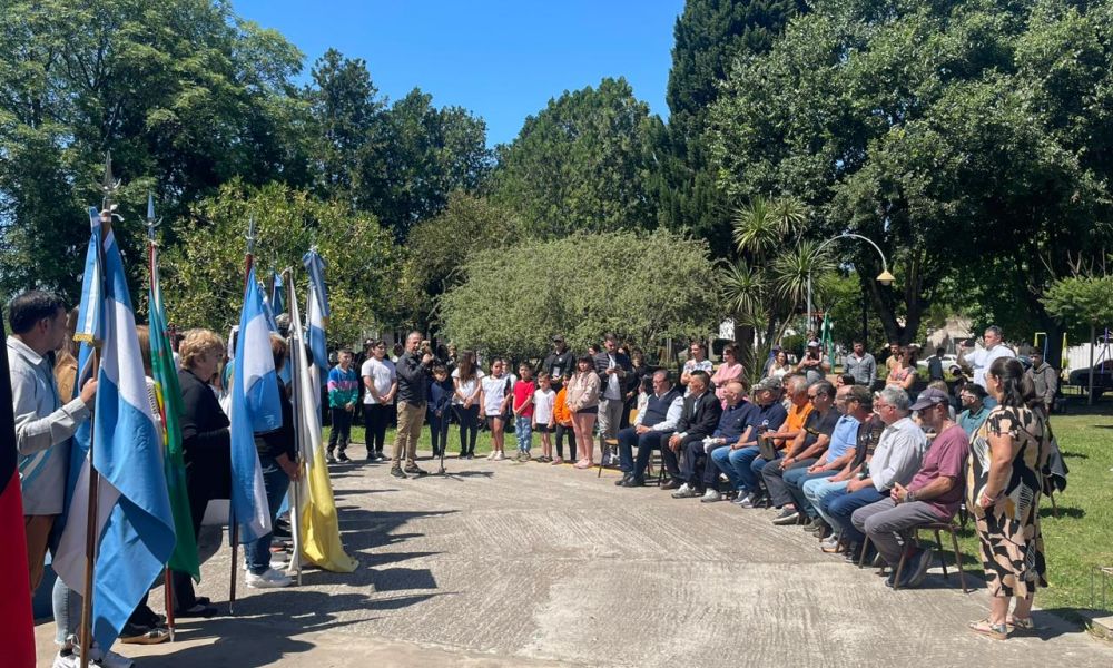 Pinzón rinde homenaje al Día de la Soberanía Nacional