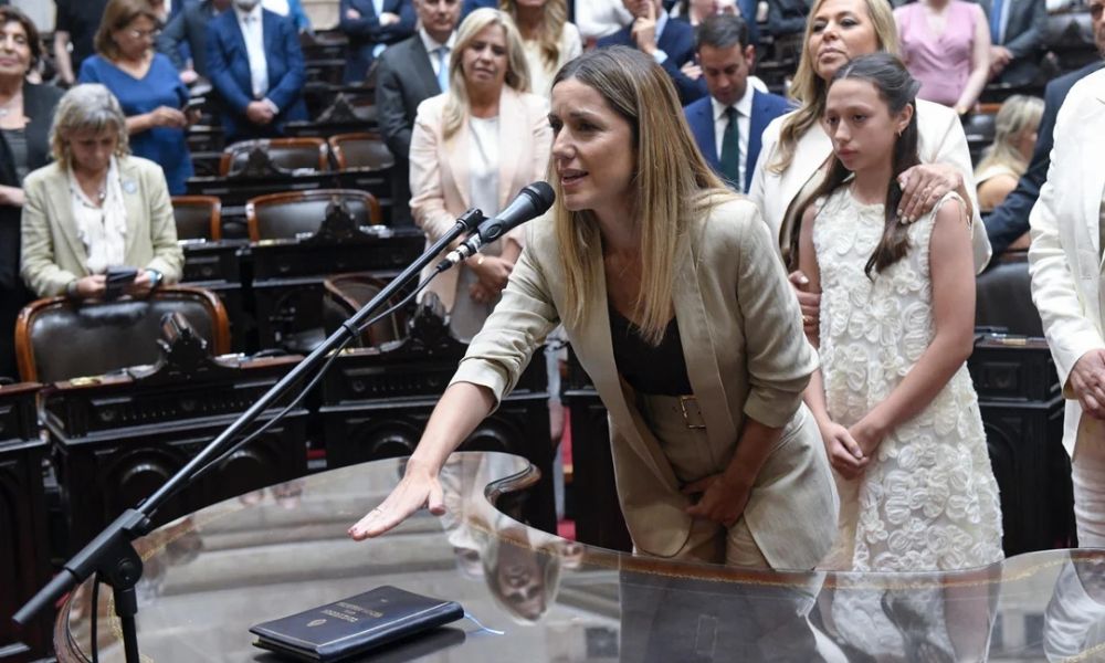Diputados kirchneristas juraron «por la libertad de Cristina