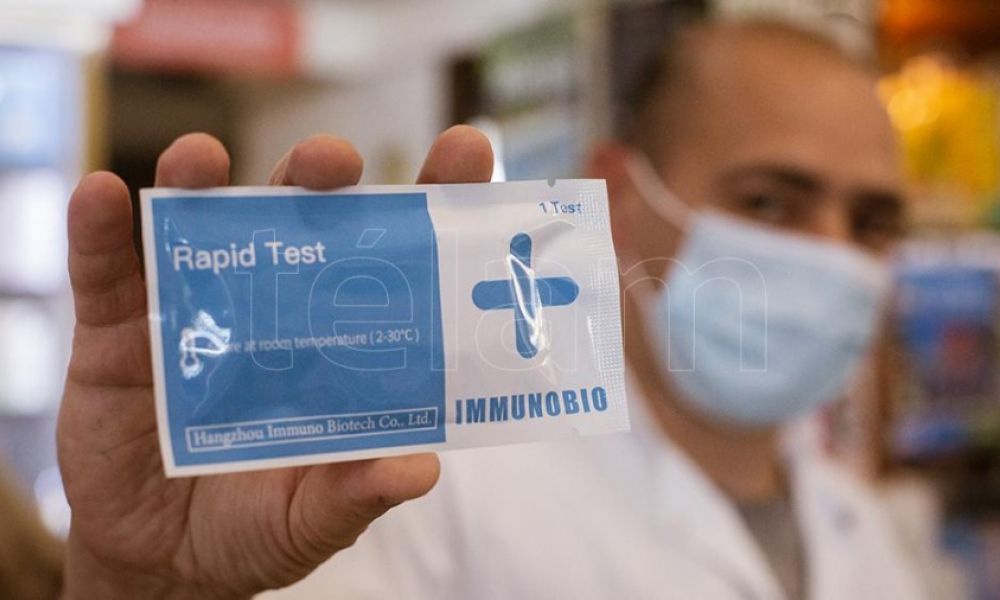 Llegaron a las farmacias los autotest a $1.650