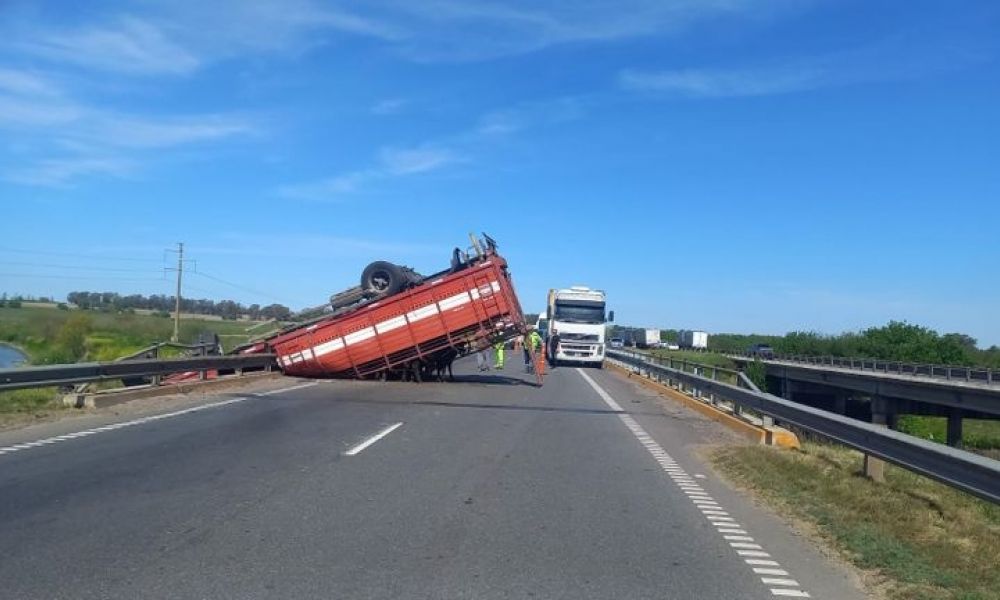 De la tragedia al caos