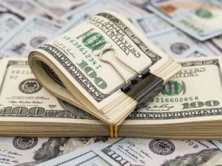 Argentina avanza hacia el bimonetarismo con cambios en la facturacin en dlares