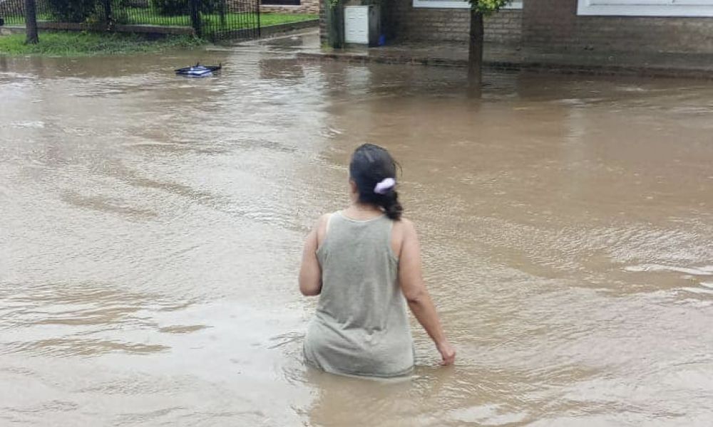 Colón: Un temporal incesante pone en jaque a la ciudad
