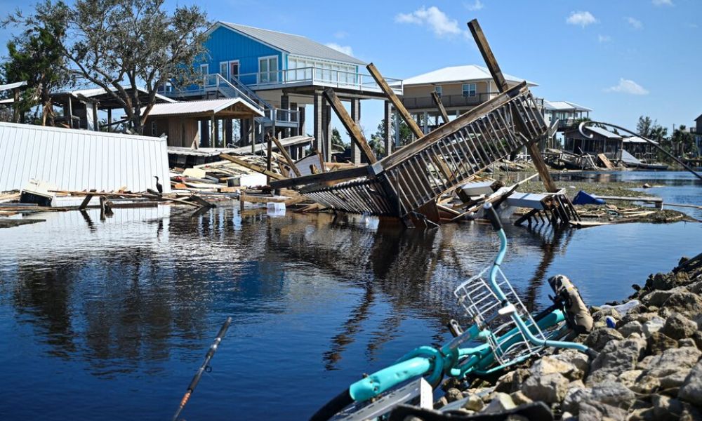 Huracán Helene deja estela de destrucción