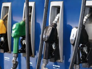 Cargar nafta ms barato? YPF lanza precios nocturnos con inteligencia artificial