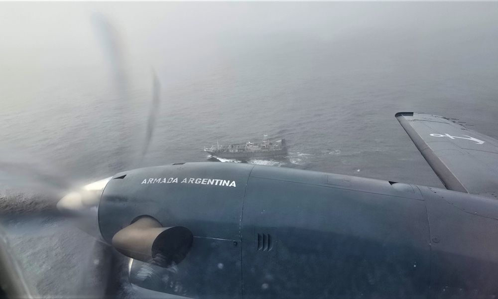 ¿Qué hacen los buques de la Armada en el Atlántico Sur?