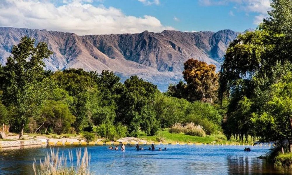 Opciones y costos para vacacionar en las sierras