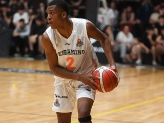 Pergamino Bsquet arrasa en su debut de La Liga Argentina
