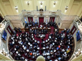 Feliz ao nuevo para los senadores: Cobrarn alrededor de $9,5 millones