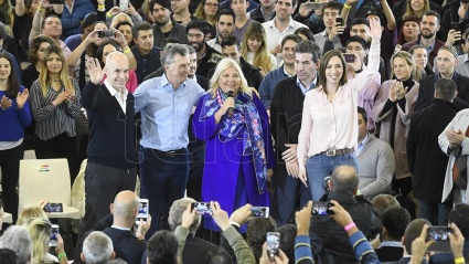 Macri pidió respaldo en las PASO