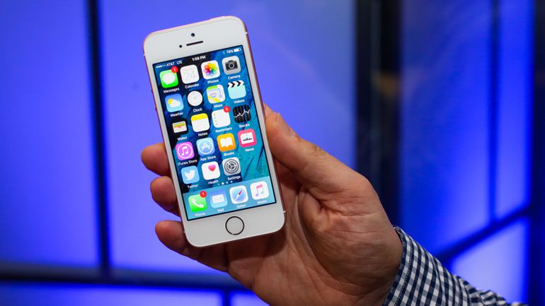 Apple ya enfrenta demandas judiciales