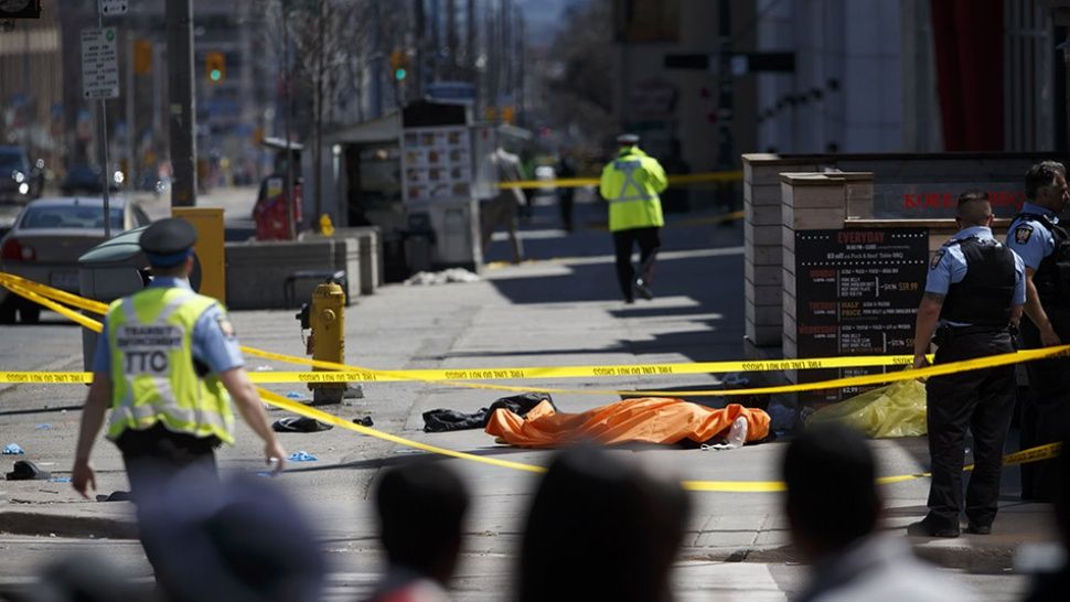 10 los muertos y 15 heridos en Toronto
