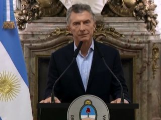 Macri pide apoyo al FMI