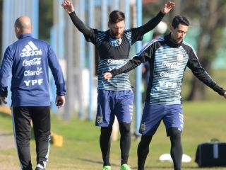 La prctica de la Seleccin Argentina ante 40 mil chicos