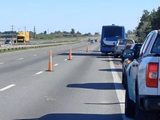 Ruta 9 colapsada: Caos, malestar y denuncias de terrorismo vial en San Pedro