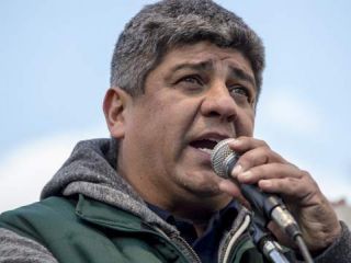 Multa de 810 millones de pesos al gremio de Hugo Moyano