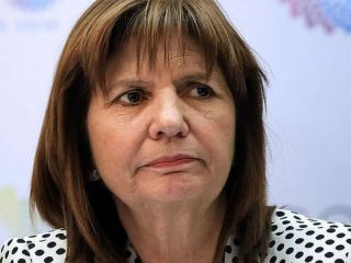 Bullrich respalda a Vern y profundiza el cuestionamiento a la AFA