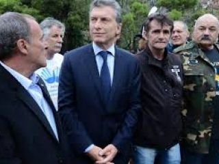 Homenajearon a veteranos y cados en Malvinas en todo el pas