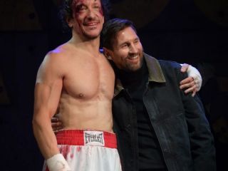 Messi sorprende al público en la función de Rocky junto a Nicolás Vázquez