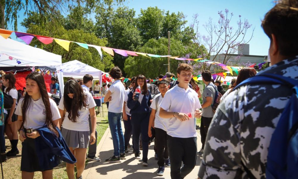 Exitosa Feria del Libro Contado Exitosa Feria del Libro Contado