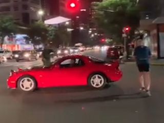 Por causa de corrupcin secuestraron autos de alta gama y embarcaciones