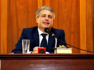 Martnez defiende la tercerizacin de servicios municipales y reafirma su apoyo a la educacin pblica