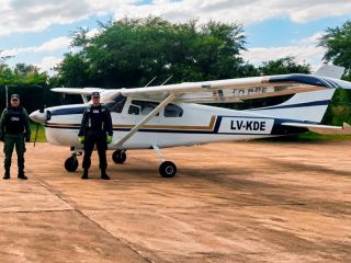 Prisión preventiva para dos bolivianos acusados de intentar sacar del país un avión valuado en USD 150.000