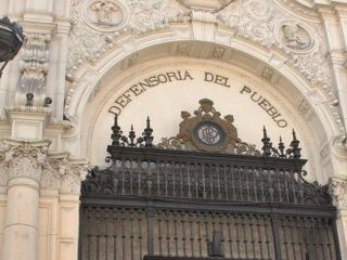 Defensora del Pueblo crea registro de ciudadanos varados en el exterior