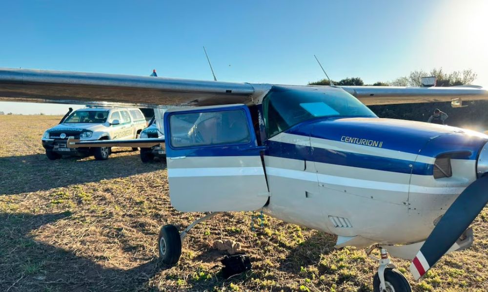Avión con cocaína desató persecución, tiros y caos