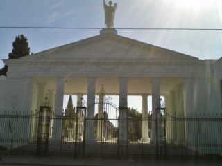 Dos despedidos por filmarse bailando con ata�des 