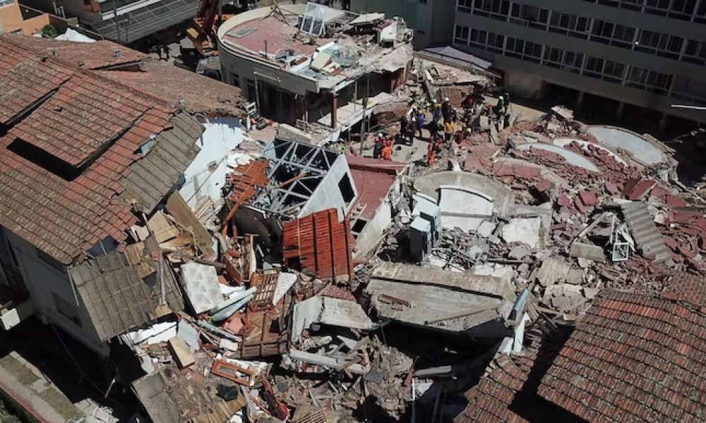 El derrumbe de Apart Hotel ya deja siete víctimas fatales