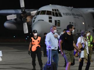 Unos 4.000 argentinos volvern al pas en 21 vuelos de repatriacin