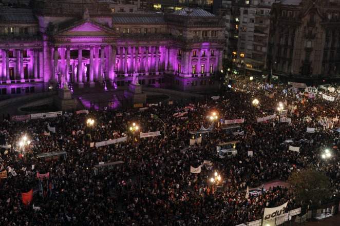 Más de 200 mil personas frente al Congreso