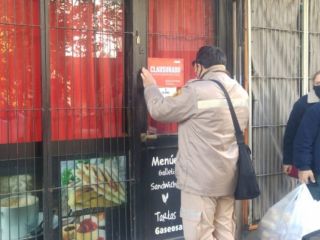 Rosario: Clausuraron un bar en pleno centro donde haba 10 personas consumiendo