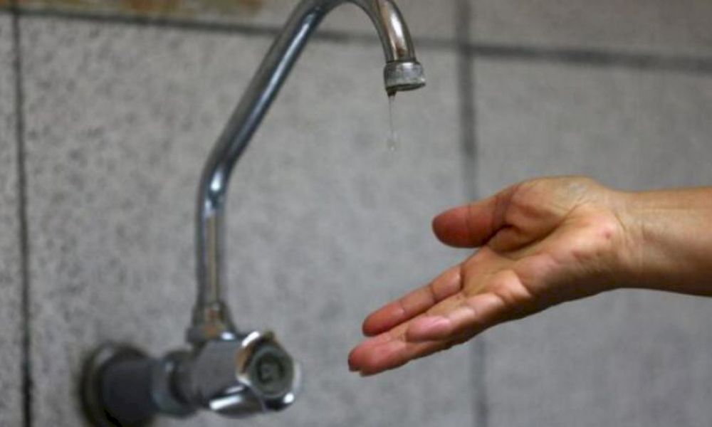 Cortes de energía afectan suministro de agua en la ciudad