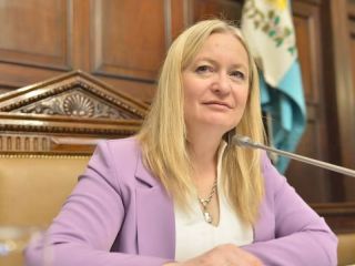 La Embajada de Francia declaró «persona no grata» a la vicegobernadora de Mendoza por un polémico mensaje sobre Mbappé