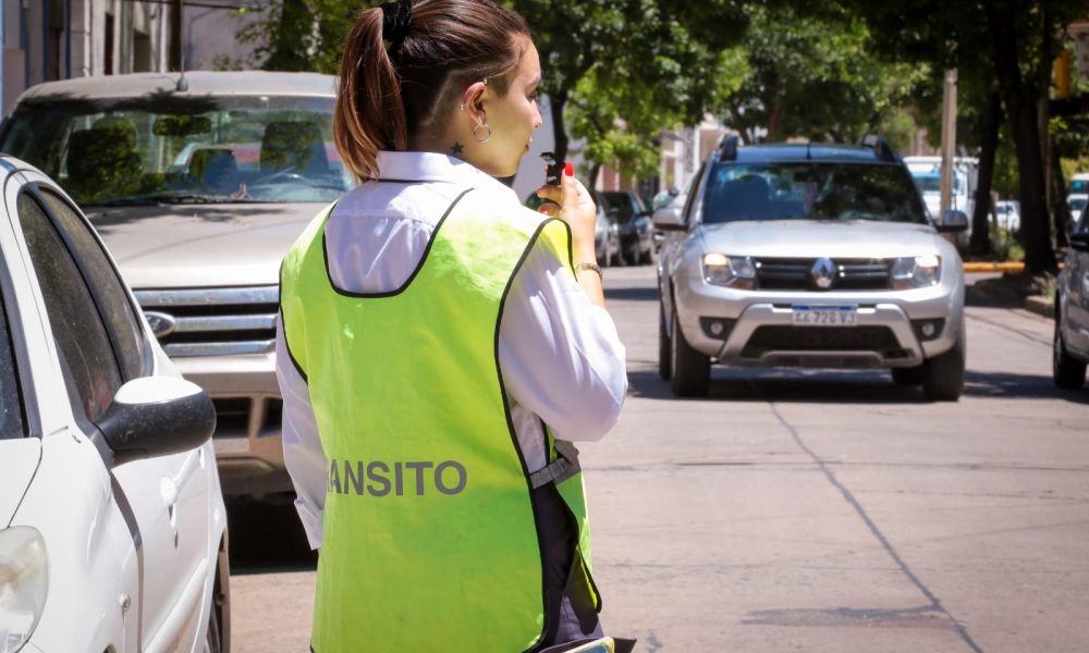 Estacionamiento en la ciudad durante las fiestas