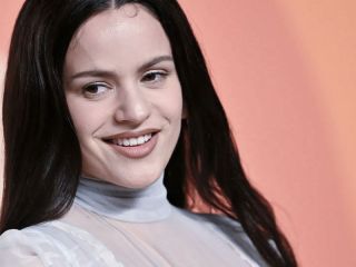 Escándalo por los shows de Rosalía: Denuncian trabas para recuperar el dinero de las entradas