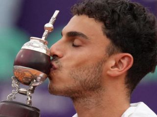 Cerúndolo fue imparable y se consagró campeón del Argentina Open