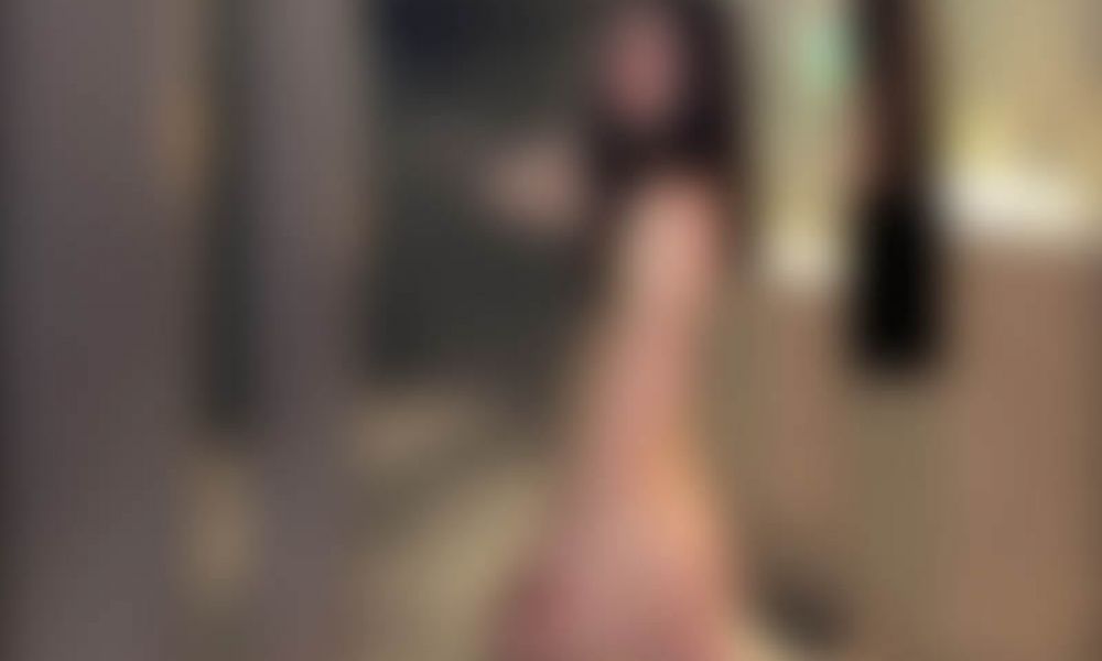 Viralizan fotos de docente y alumnas desnudas