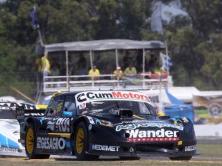 Domenech logra top 10 en una intensa final del TC Pista en Paran