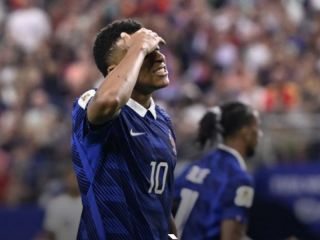 Francia recibe un duro golpe: La prensa francesa habla de una España «muy superior» tras la eliminación en el Mundial